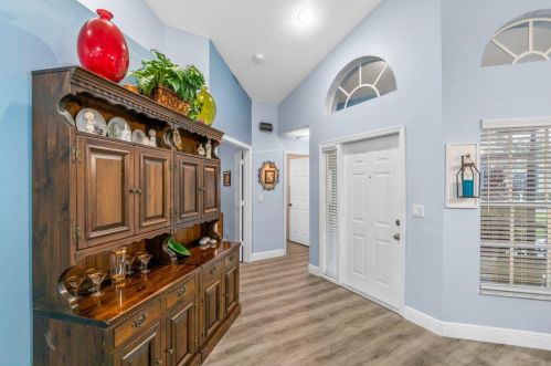 1644 Oak Berry Cir, West Palm Beach, FL 33414-6165