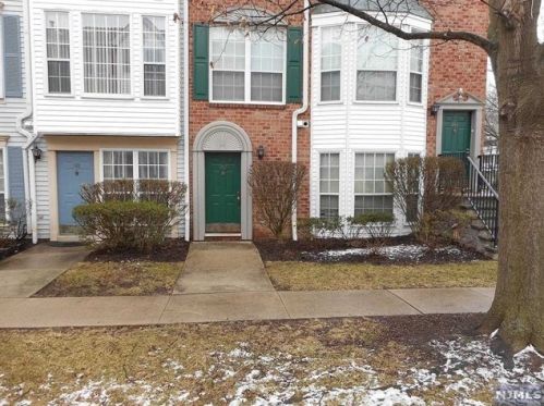 747 Pepperidge Rd, Mahwah NJ  07430-3452 exterior