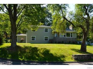 14 Alan Ave, Danbury, CT 06811-4737