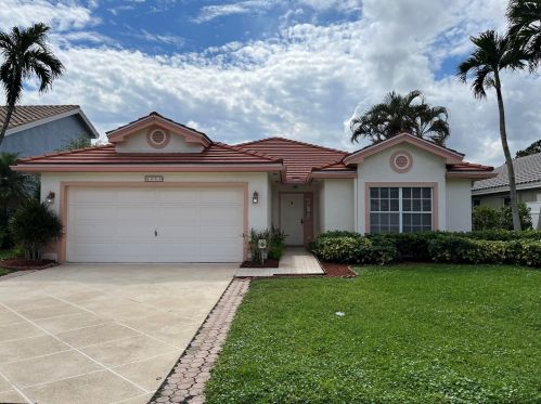 8545 Tourmaline Blvd, Boynton Beach, FL 33472-2419