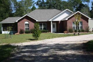 1384 Lake Heights Rd, Molino, FL 32577-9203