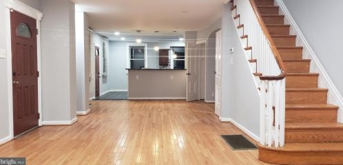 850 Longshore Ave, Philadelphia PA  19111-4423 exterior