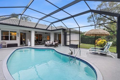 25640 Streamlet Ct, Bonita Springs, FL 34135-7829