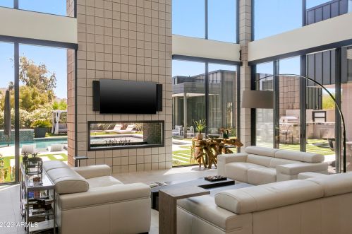 10019 57th St, Scottsdale AZ  85253-1137 exterior