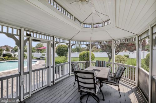 16 Livingston Ln, Lumberton Township NJ  08048-6210 exterior