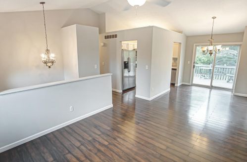 9125 Clear Brook Ln, Covington, KY 41017-9443