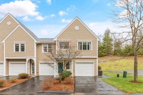 14 Northridge Dr, North Reading, MA 01864-3197