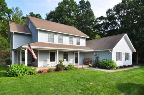 145 Nelson Farm Rd, Bristol, CT 06010-3182