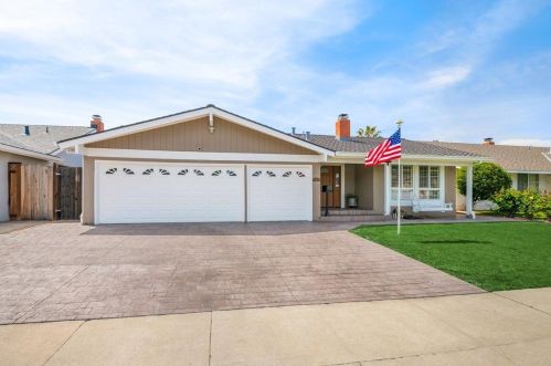 5333 Entrada Olmos, San Jose, CA 95123-1425