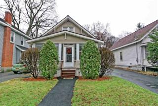 1092 Palmer Ave, Schenectady, NY 12309-5811