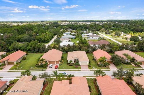 6196 Coverty Pl, Vero Beach FL  32966-6486 exterior