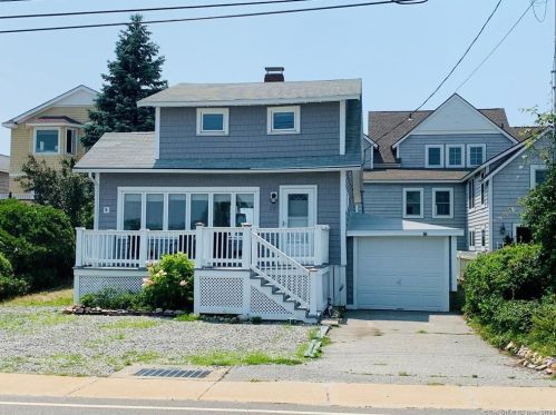 259 Shore Ave, Groton CT  06340-5900 exterior