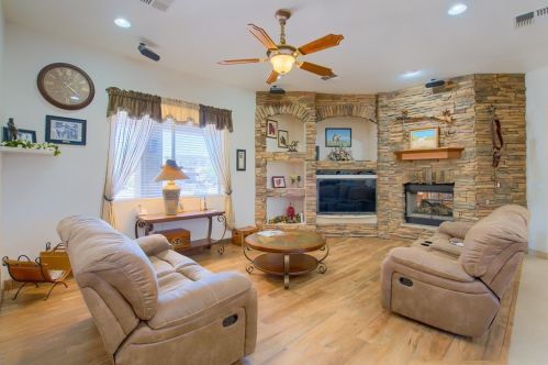 45409 22 St, Phoenix AZ 85087-7543 exterior