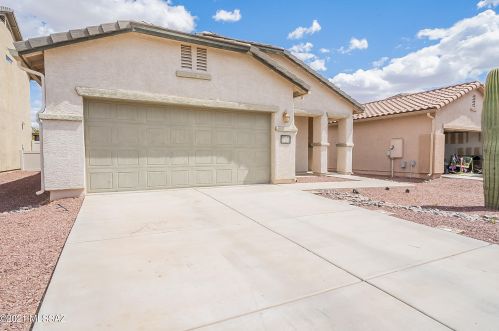34523 Corral Dr, Red Rock, AZ 85145-6034