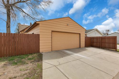 353 26th Ave, Saint Cloud, MN 56303-3739