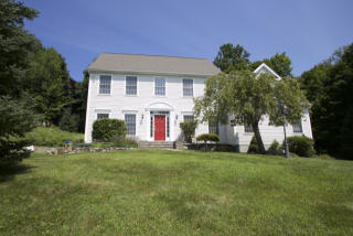 235 Franklin Street Ext, Danbury, CT 06811-4349