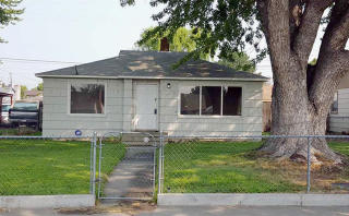 1807 Yakima St, Pasco, WA 99301-4954