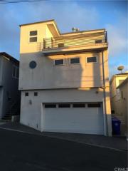 313 18th St, Manhattan Beach CA  90266-4652 exterior