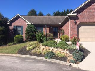 4370 Wallerton Ct, Knoxville, TN 37938-3272