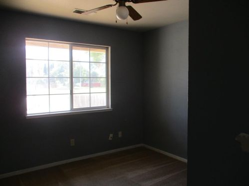 2214 Park Pl Ct, Los Banos CA 93635-5414 exterior