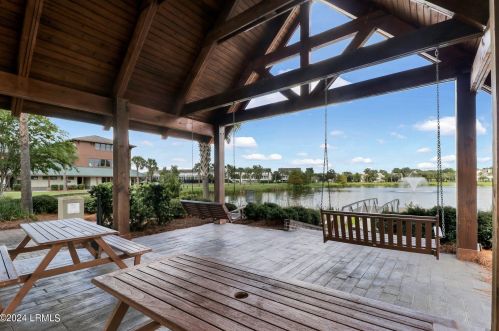110 Slater St, Bluffton SC  29909-7812 exterior