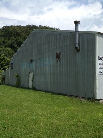100 Frank Bowling Rd, Peabody, KY 40914-8984