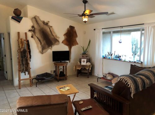 1595 Aspaas Rd, Cornville, AZ 86325-5132