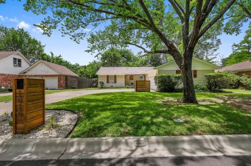 1010 Kings Row, Denton, TX 76209-8713