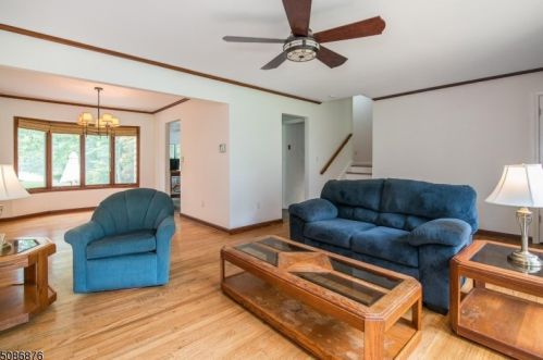 3 Orchard St, Greystone Park NJ  07950-3228 exterior