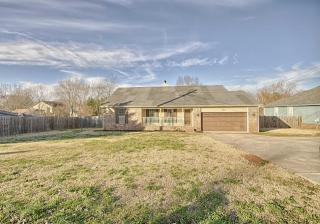 379 Mill Rd, Madison, AL 35758-1044