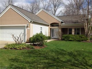 2532 Walton Blvd, Twinsburg, OH 44087-2978