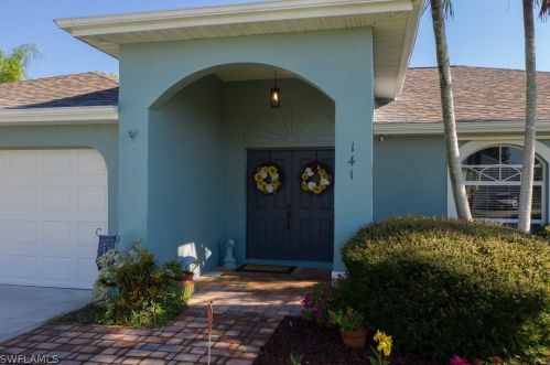 141 18th St, Cape Coral, FL 33909-0092