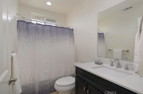 61 La Cresenta Dr, Oroville CA  95965-3510 exterior