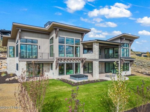 3701 Ridgeway Dr, Woodland, UT 84036-5080