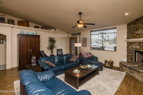 2481 Inverness Dr, Lake Havasu City AZ  86404-1272 exterior