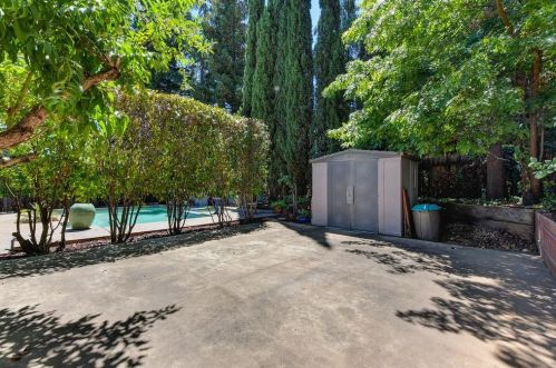 102 Seafarer Ct, Folsom CA  95630-2332 exterior