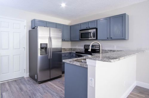 13422 Southmeadow Dr, Orlando, FL 32824-6164