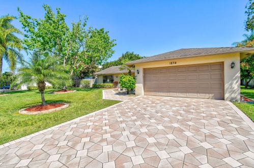 1874 Shower Tree Way, West Palm Beach, FL 33414-5840