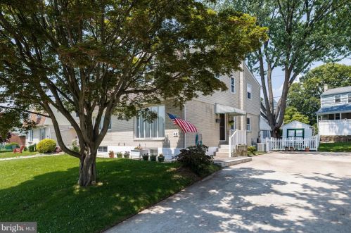 48 Collier Cir, Ridley Park, PA 19078-1524