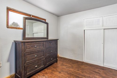 8435 Mission Blvd, Riverside CA  92509-2976 exterior