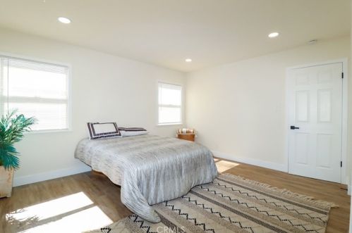 1320 64th St, Long Beach CA 90805-2538 exterior