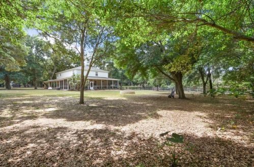 10421 Less Traveled Rd, Thonotosassa FL  33592-4017 exterior