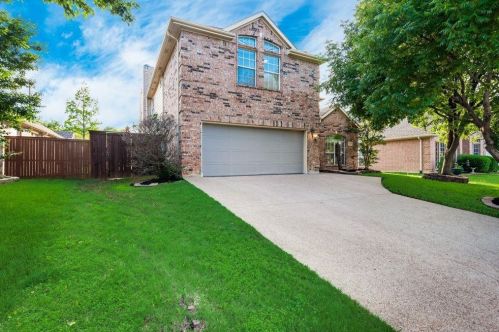 9427 Vista Cir, Irving TX  75063-5064 exterior