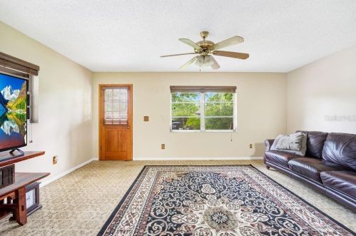1110 Carlson Dr, Orlando, FL 32804-1715