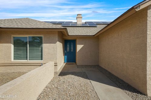 10714 Morten Ave, Glendale, AZ 85307-1722