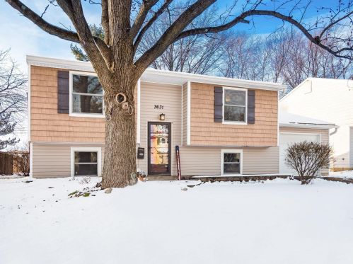 3631 Christopher Pl, Darbydale OH  43123-2427 exterior