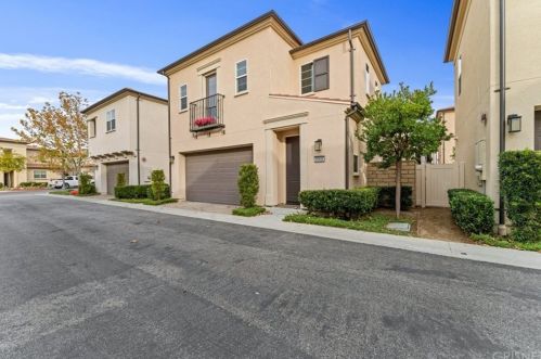 22022 Propello Dr, Santa Clarita, CA 91350-8547