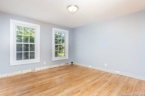 45 Walnut St, Bristol CT  06010-4332 exterior