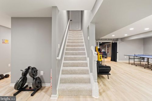 12020 Morningstar Pl, Lovettsville VA  20180-1925 exterior