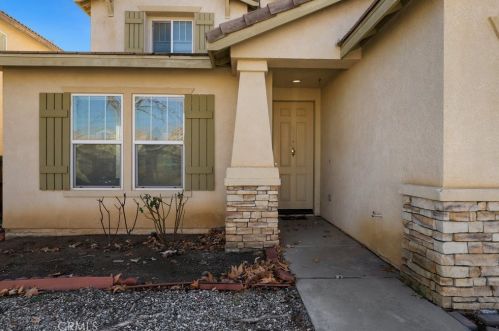 12329 Freeport Dr, Victorville, CA 92392-0545